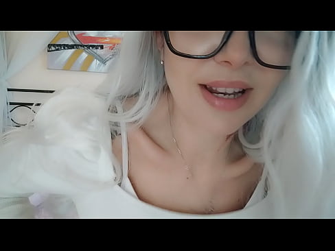 ❤️ Stiefzoon, schaam je niet! erectie is normaal. Stiefmoeder leert zichzelf te beheersen ❤️❌ Fucking video at nl.bookland.top ﹏