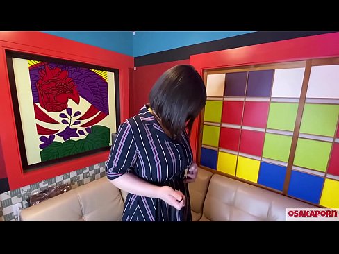 ❤️ Japanse cutie met grote tieten masturbeert met sexspeeltjes en heeft een orgasme. Ze vertelt in een interview over haar neukervaring. Enorme tieten en harig kutje die luid kreunen. Osakaporn ❤️❌ Fucking video at nl.bookland.top ﹏